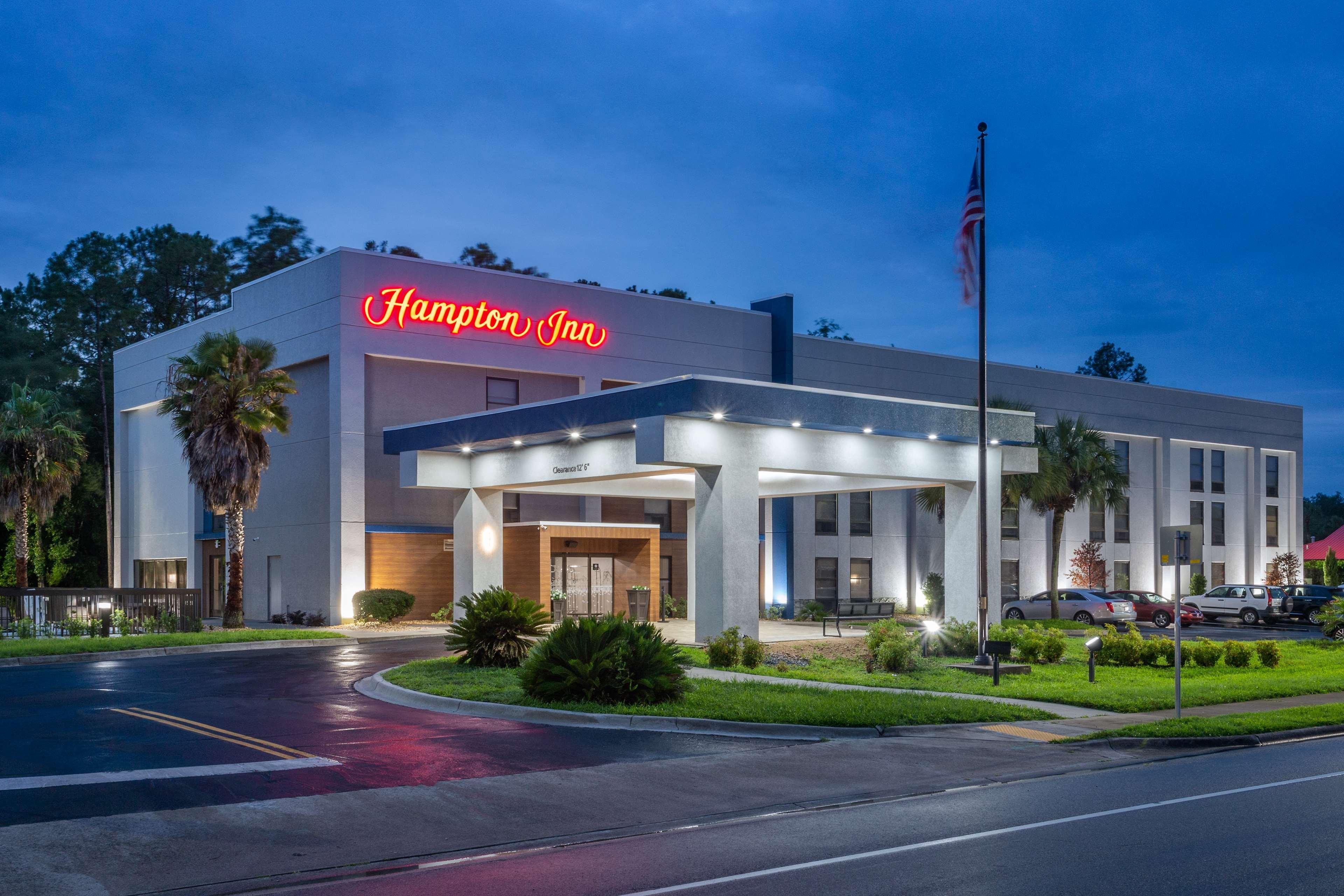 Hampton Inn Perry Exterior photo