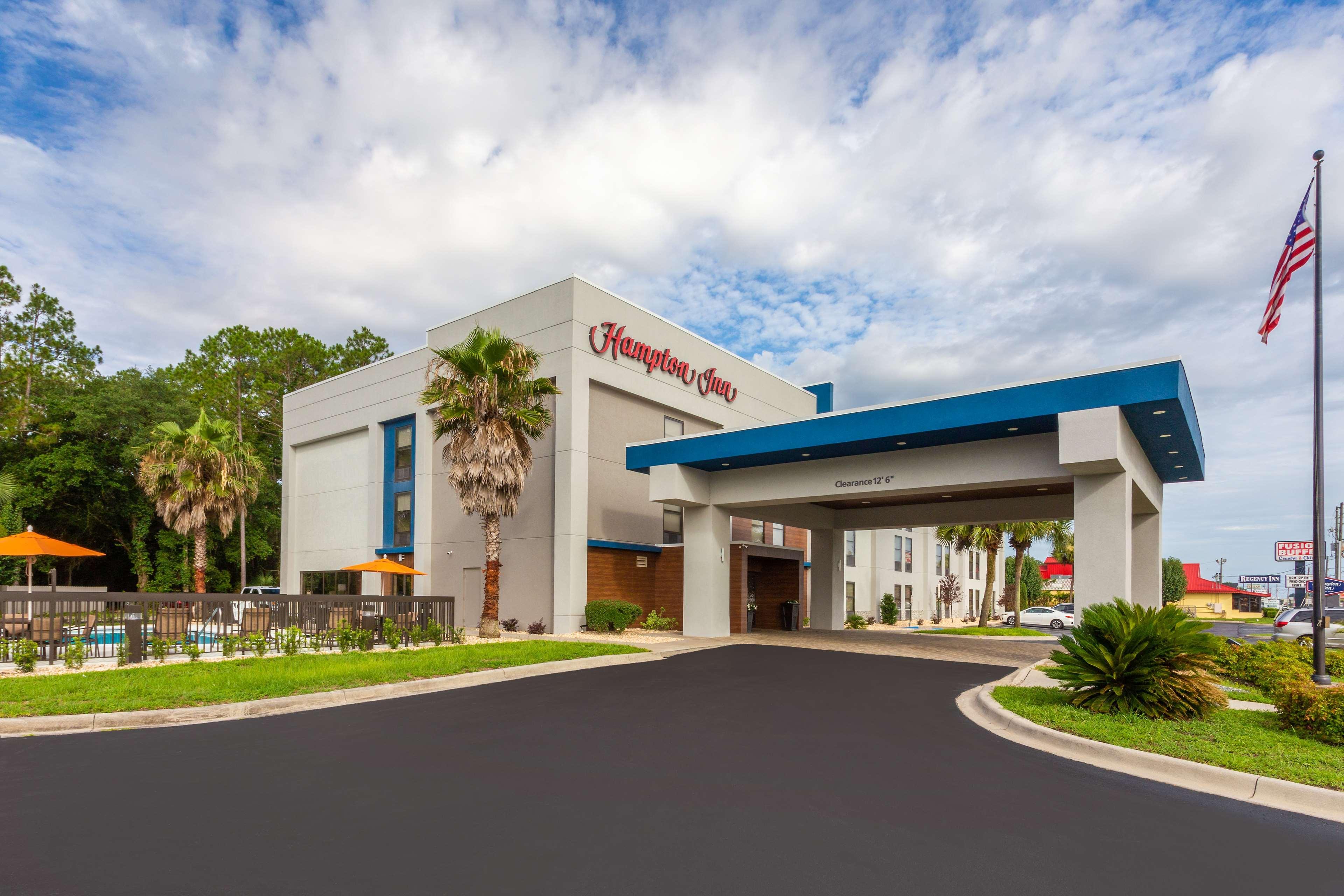 Hampton Inn Perry Exterior photo